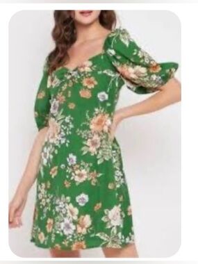 Green Floral Puff-Sleeve Mini Dress